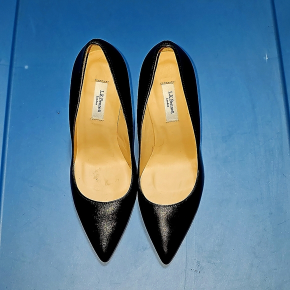 L.K. Bennett London Heels - Picture 1 of 6
